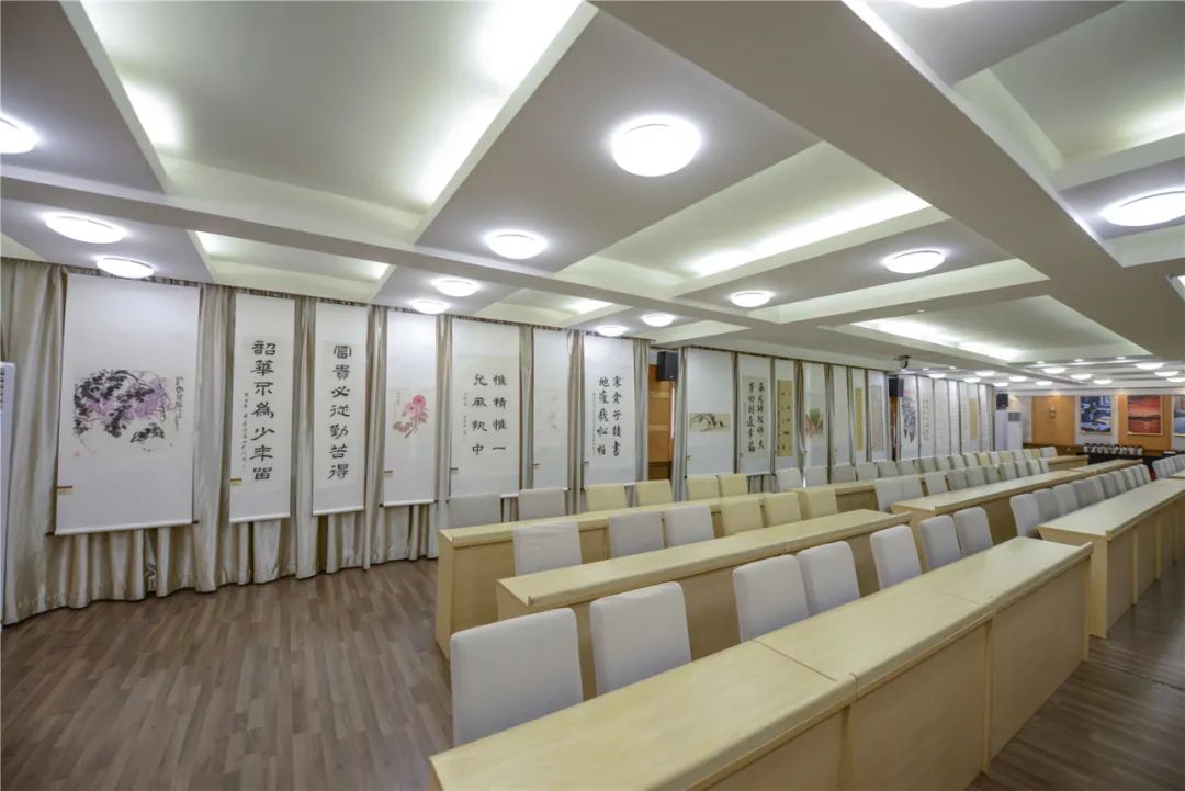 https://img.xiumi.us/xmi/ua/2zOUL/i/3d2fac9161a78454b92354aee660f9ae-sz_85607.jpg