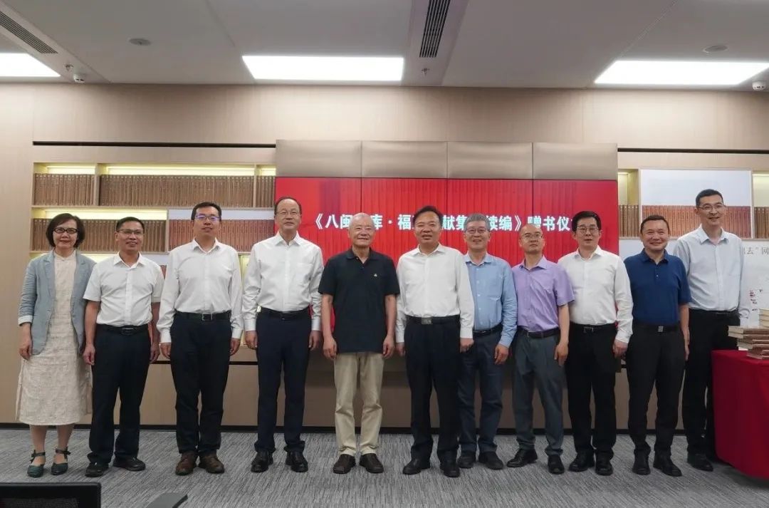 https://img.xiumi.us/xmi/ua/2zOUL/i/0a404e7923e5b948f41bc7788462b877-sz_100758.jpg
