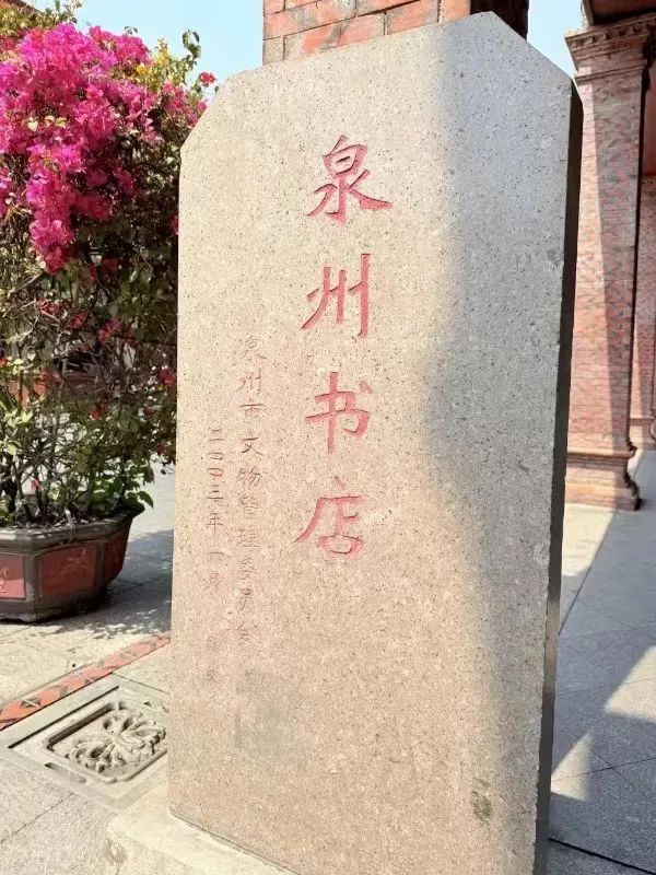 https://img.xiumi.us/xmi/ua/2zOUL/i/6ae1922107ca62d8127f964728434ff6-sz_120503.jpg