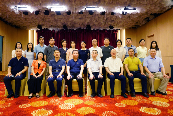 福建新华发行（集团）有限责任公司机关工会圆满完成换届工作