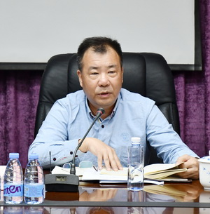 何强副总经理一行莅临印务集团召开落实主体责任专题会议