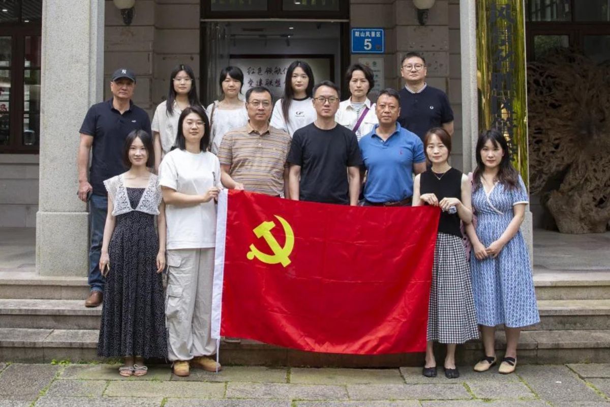 https://img.xiumi.us/xmi/ua/2zOUL/i/1daa3f72d94ae2a69af03d48edd652fa-sz_142484.jpg?x-oss-process=image/resize,limit_1,m_lfit,w_1080/crop,h_687,w_1080,x_0,y_17