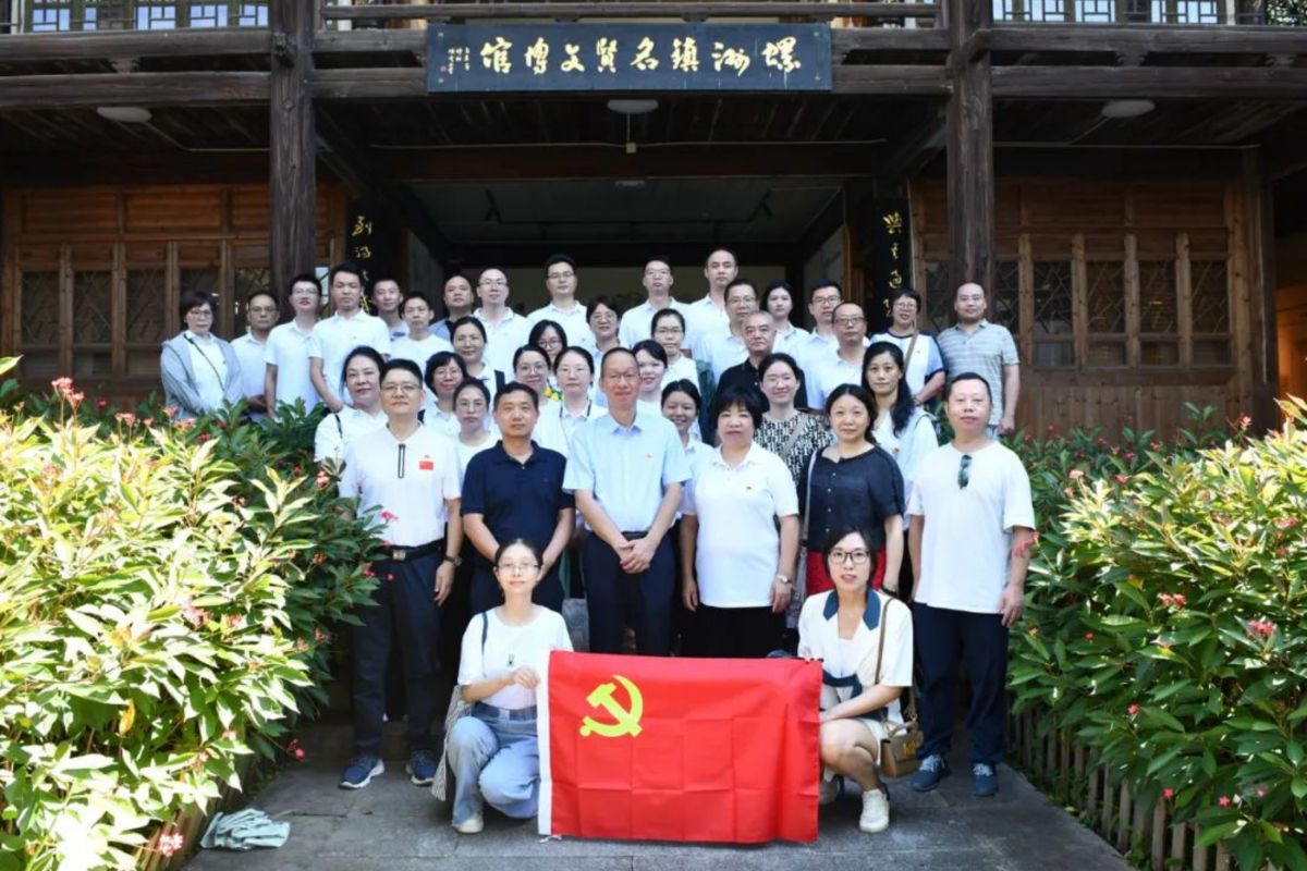 https://img.xiumi.us/xmi/ua/2zOUL/i/69335473aee19b47e8e8dc4b8f1e61b6-sz_178552.jpg